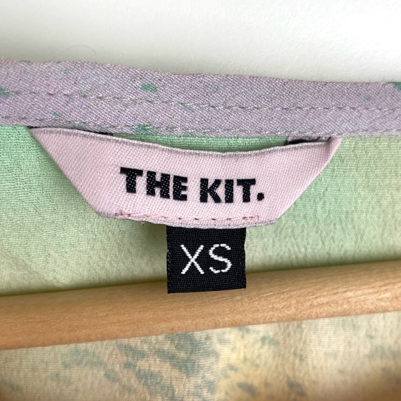 The Kit. Maya Dress Pastel Fog - Picture 8 of 10